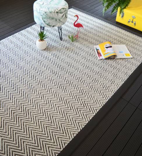 Decoweb - Tapis intérieur / extérieur - Java Chevron blanc - Ganse noire - 120 x 170 cm - Decoweb - Image 1
