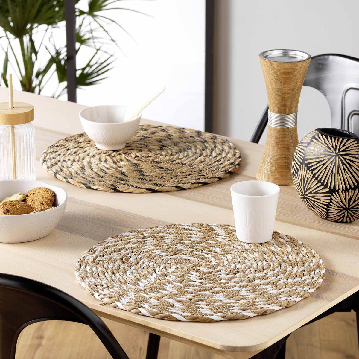 Set de Table Rond en Paille "Nala" 38cm Naturel & Noir - Image 3
