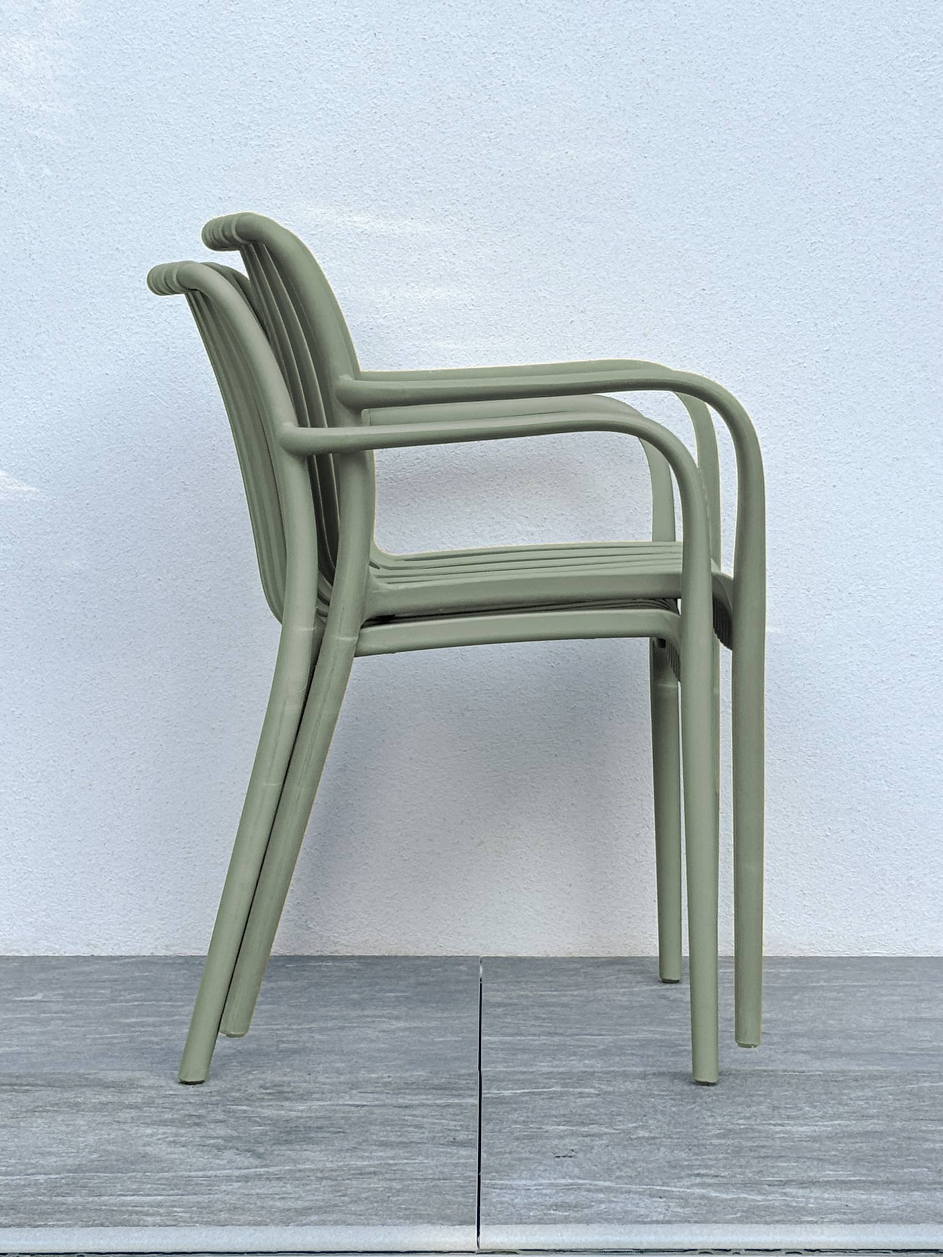 Lot de 2 fauteuils de jardin empilables en Polypropylène - Vert olive - TIAGO - Image 4