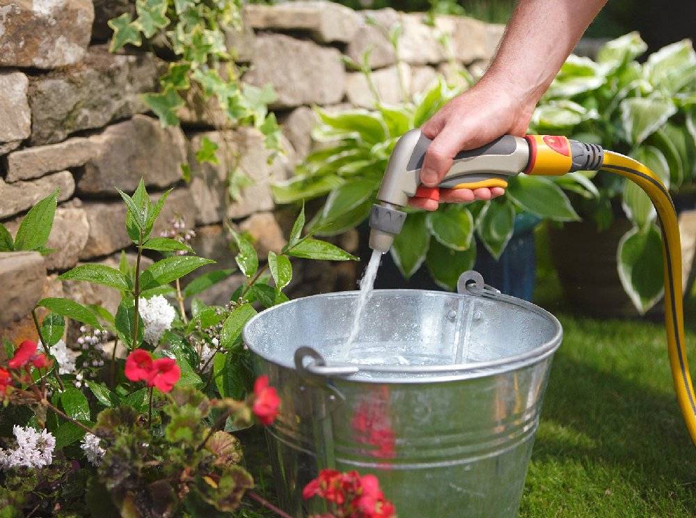 Hozelock - Pistolet jet droit Plus en métal pour les tâches générales de nettoyage et de jardinage HOZELOCK - Image 2