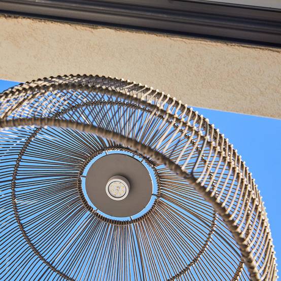 Lumisky - Suspension solaire naturel MAIDO Gris Poly rotin H42cm - Imagen 7