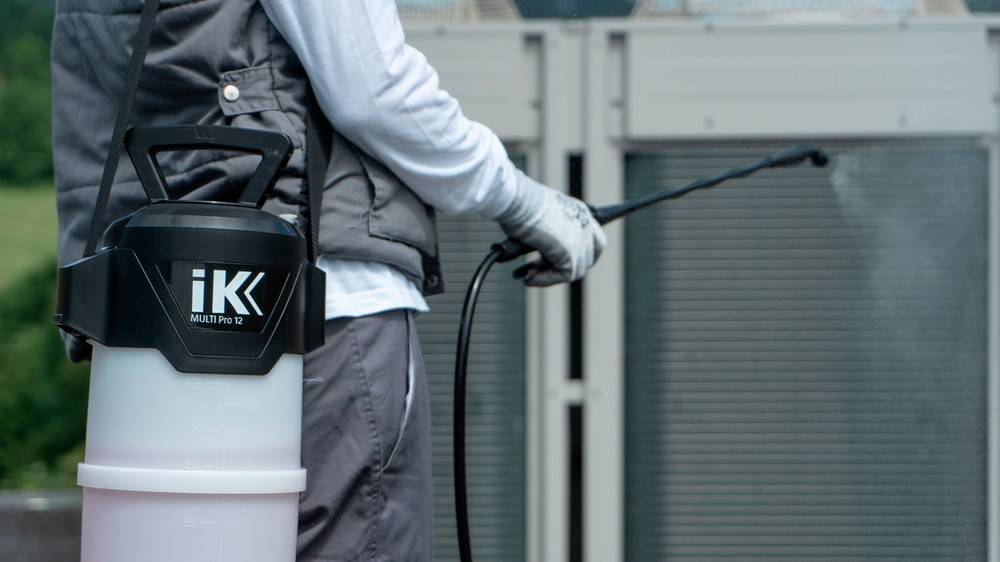 Ik Sprayers - Puvérisateur à pression préalable IK MULTI 12 PRO - acides et produits chimiques IK Sprayers - Imagen 2