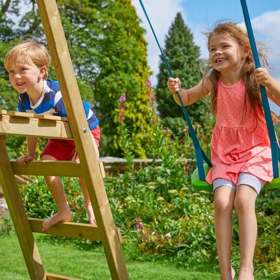 Tp Toys - Portique bois Thymelee H.200 cm avec 2 balançoires, toboggan, échelle et kit d’ancrage – TP TOYS - Imagen 3