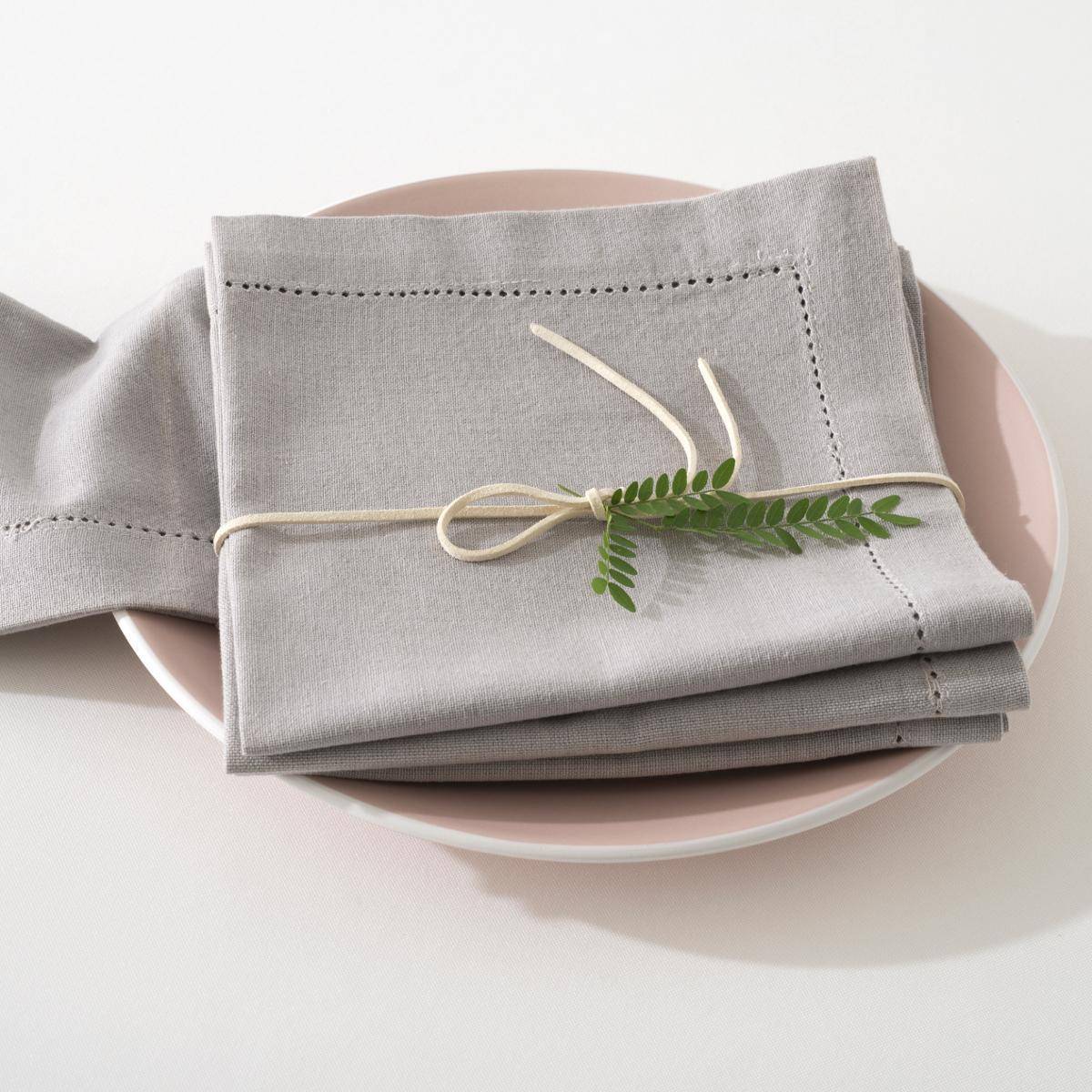 Atmosphera - Lot de 4 serviettes de table "Chambray" gris souris 40x40cm - Atmosphera Créateur d'intérieur - Imagen 5