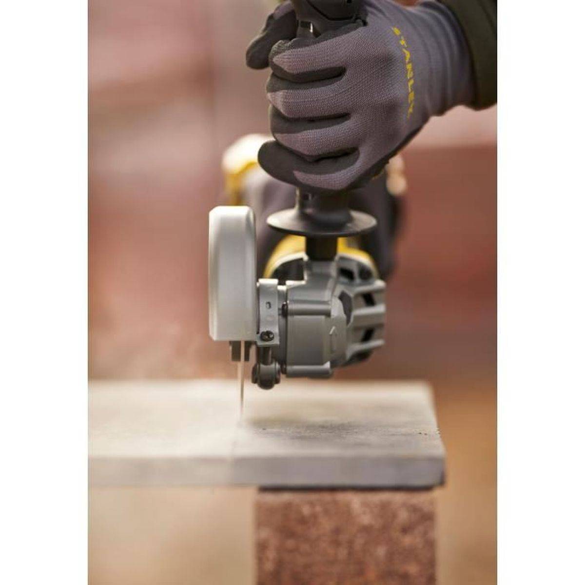 stanley - Meuleuse d’angle sans fil 125 mm 18 V, sans balais, 8500 tr/min, frein électronique, coffret - STANLEY - Image 4