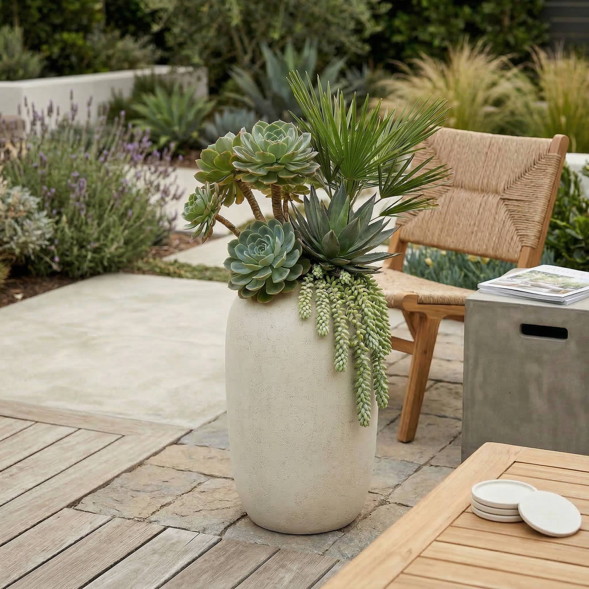 Grand pot de fleurs effet béton intérieur extérieur imperméable 30x51cm blanc - ComfortXL Outdoor Living - Image 1
