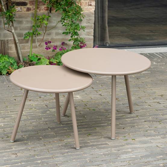 Lot de 2 tables de jardin rondes en acier Marron MARINA - Image 1