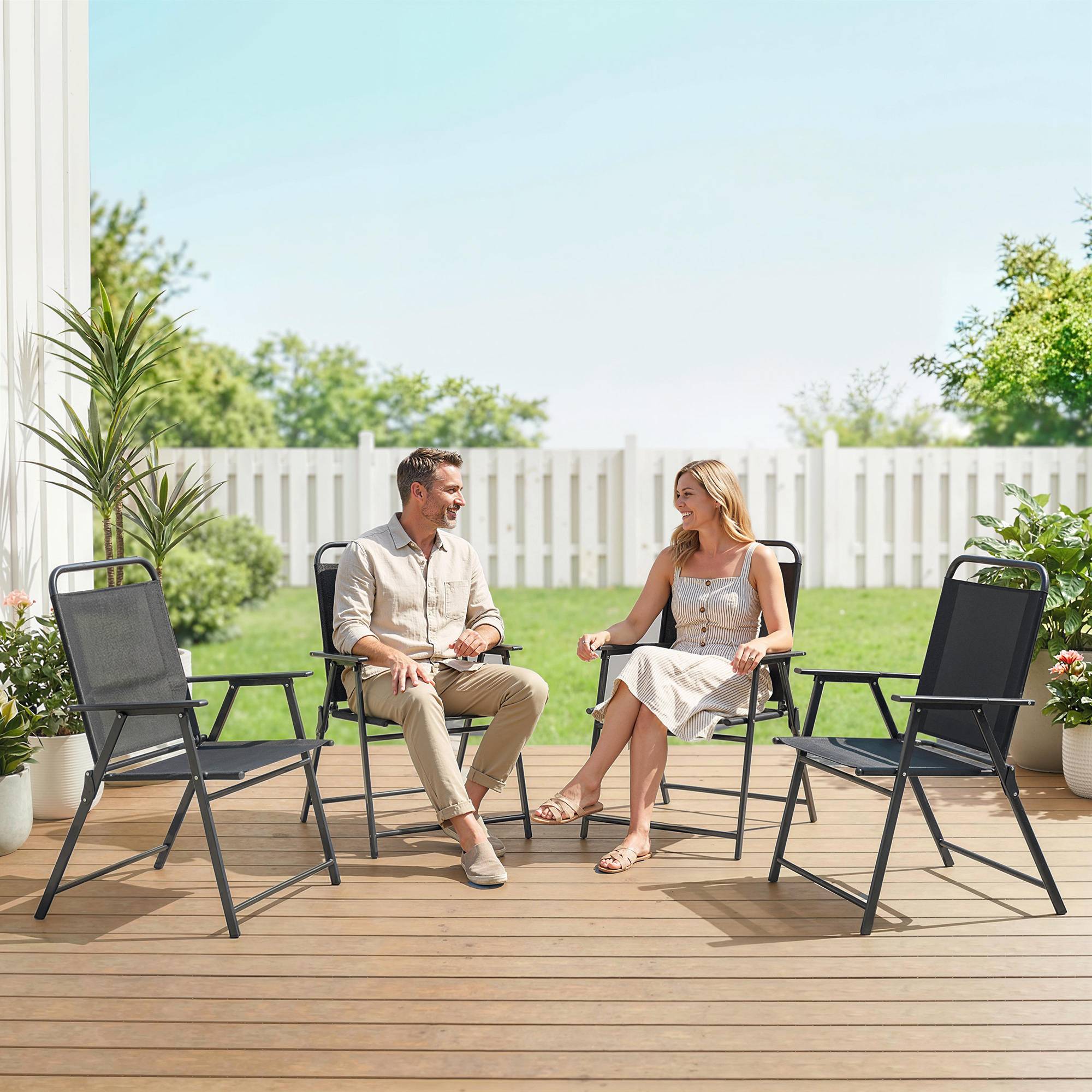 Lot de 4 chaises de camping pliantes avec dossier haut, assise large et accoudoirs, en tissu textilène respirant, noires - Image 3