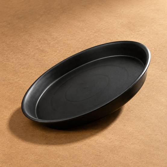 Soucpes rondes plastique noir pour plantes - Image 4
