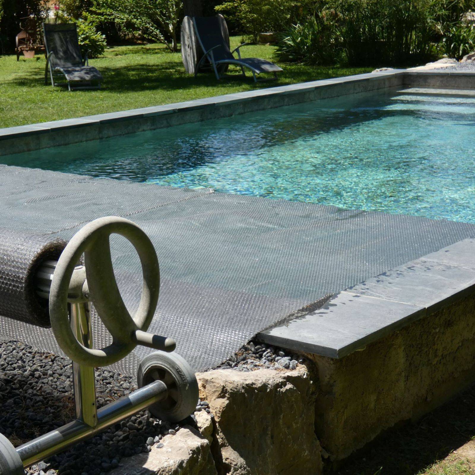 Bâche Solaire Piscine Grise Rectangle 4X7 350 Microns - Edenea - Image 9
