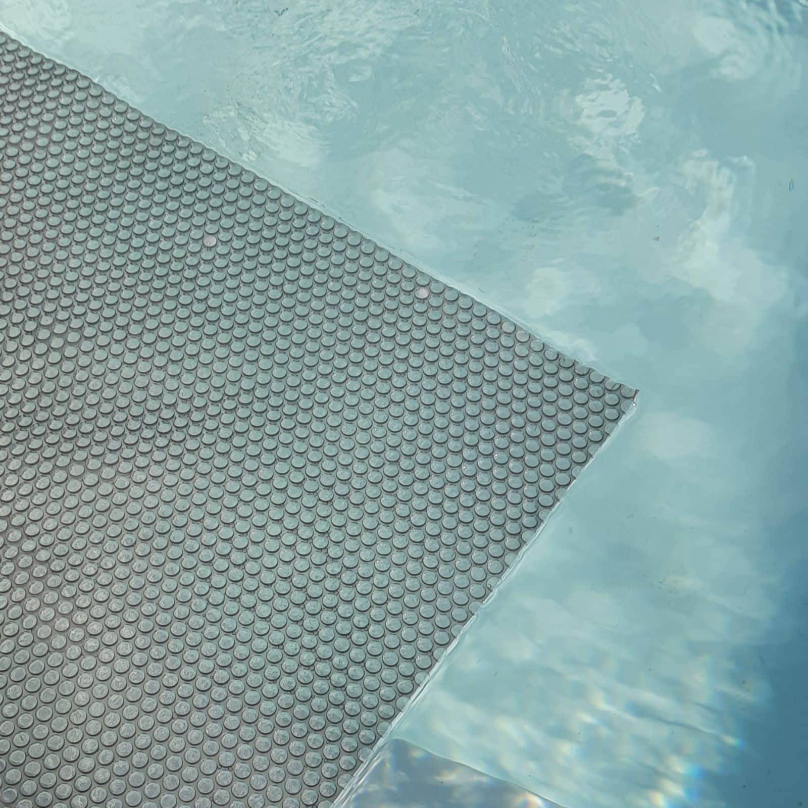 Bâche Solaire Piscine Grise Rectangle 4X7 350 Microns - Edenea - Image 10