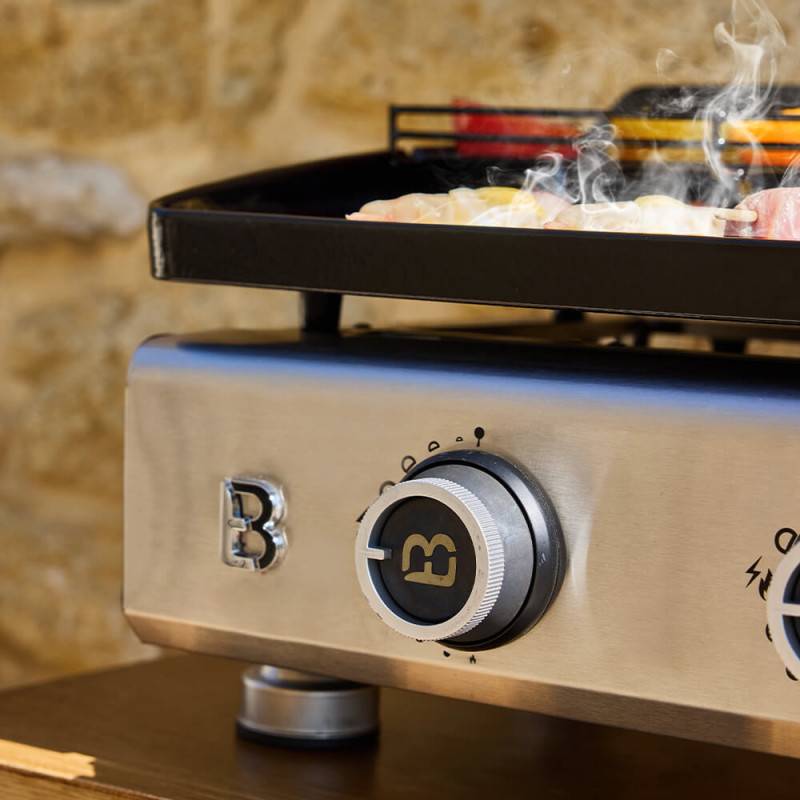 Brasero - Plancha gaz Silvia IIG Evo 3 feux – BRASERO BY FAVEX – Plaque fonte émaillée 6 mm – 7,95 kW – 67 x 34 cm – 8 à 10 convives – Housse - Imagen 6