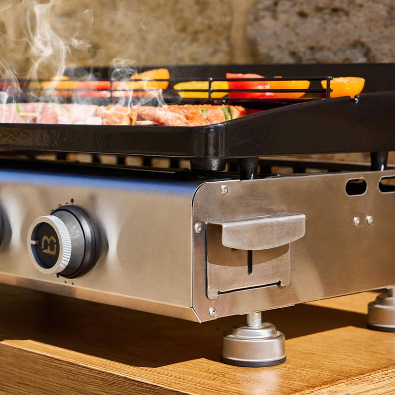 Brasero - Plancha gaz Silvia IIG Evo 3 feux – BRASERO BY FAVEX – Plaque fonte émaillée 6 mm – 7,95 kW – 67 x 34 cm – 8 à 10 convives – Housse - Imagen 5
