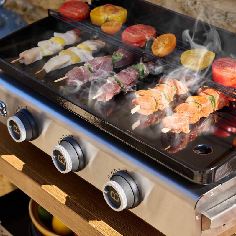 Brasero - Plancha gaz Silvia IIG Evo 3 feux – BRASERO BY FAVEX – Plaque fonte émaillée 6 mm – 7,95 kW – 67 x 34 cm – 8 à 10 convives – Housse - Imagen 4