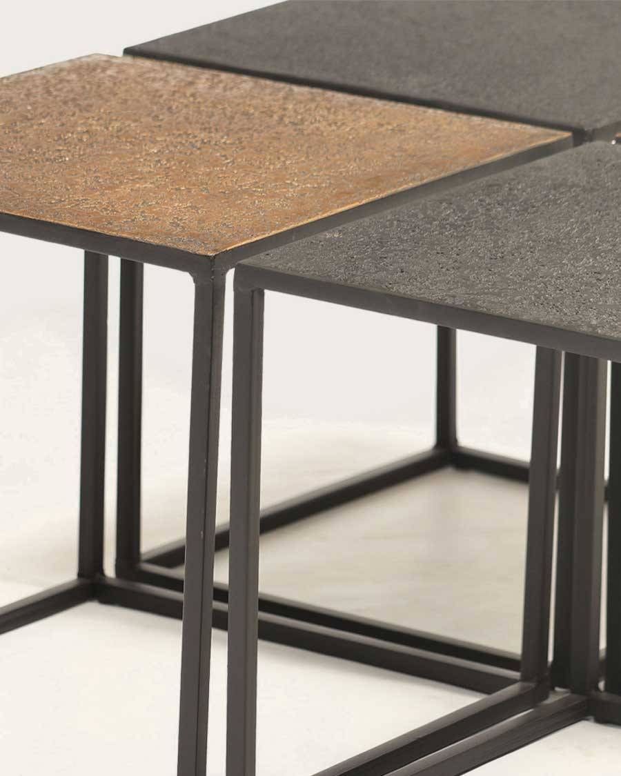Domino - Table basse carrée en métal bicolore noir et doré - UNIQKA - Imagen 3