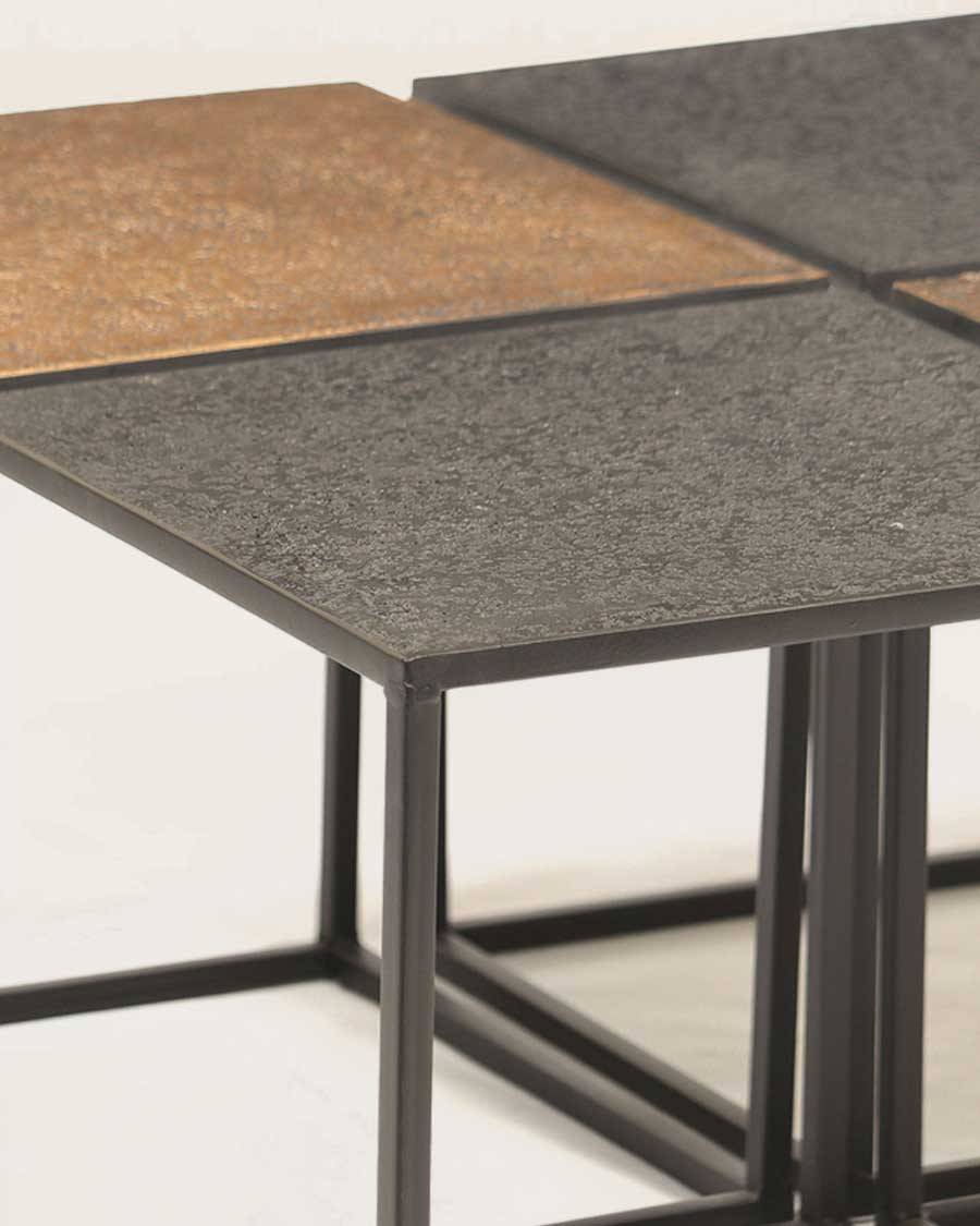 Domino - Table basse carrée en métal bicolore noir et doré - UNIQKA - Imagen 4