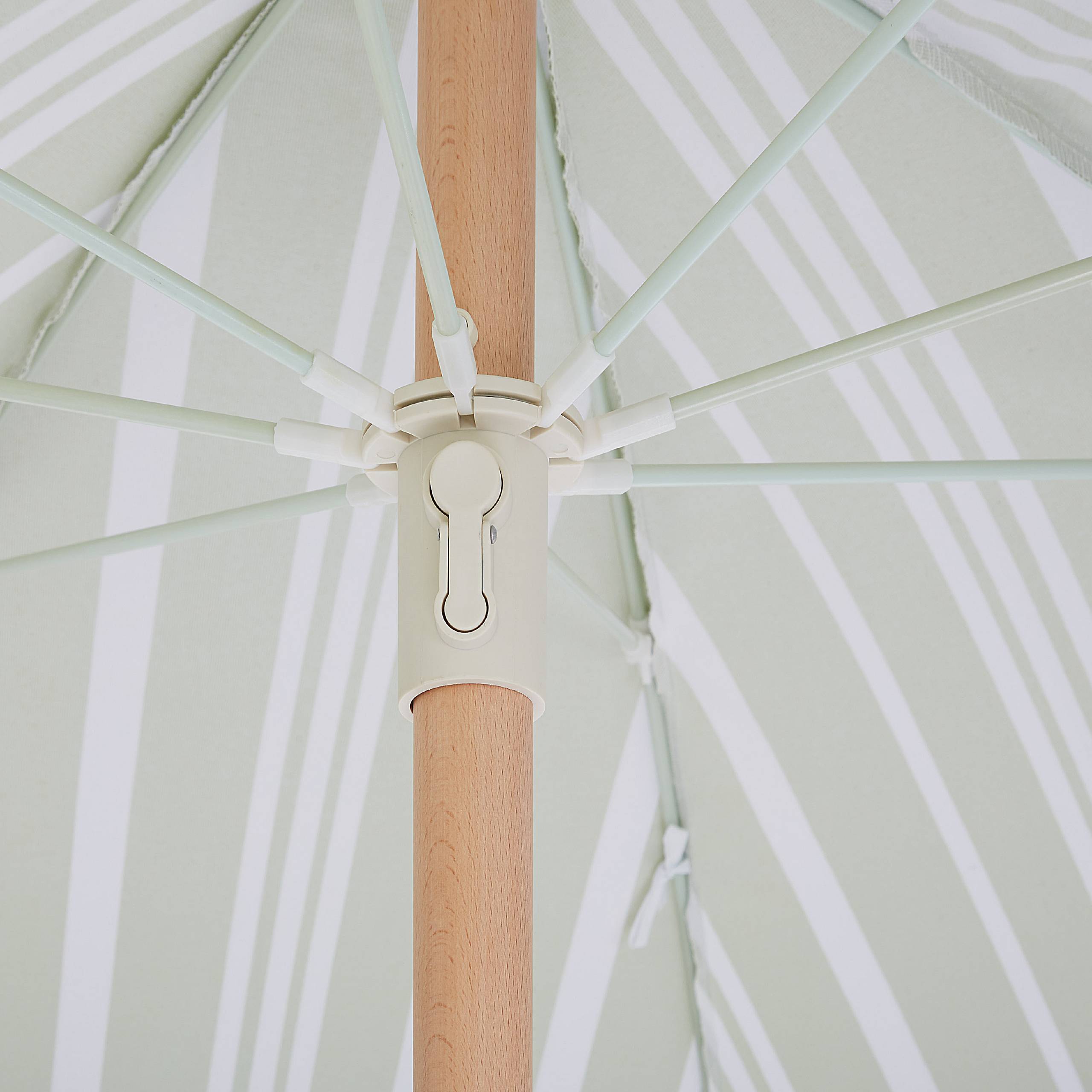 Beliani - Parasol droit Tissu Vert MONDELLO - Beliani - Imagen 8