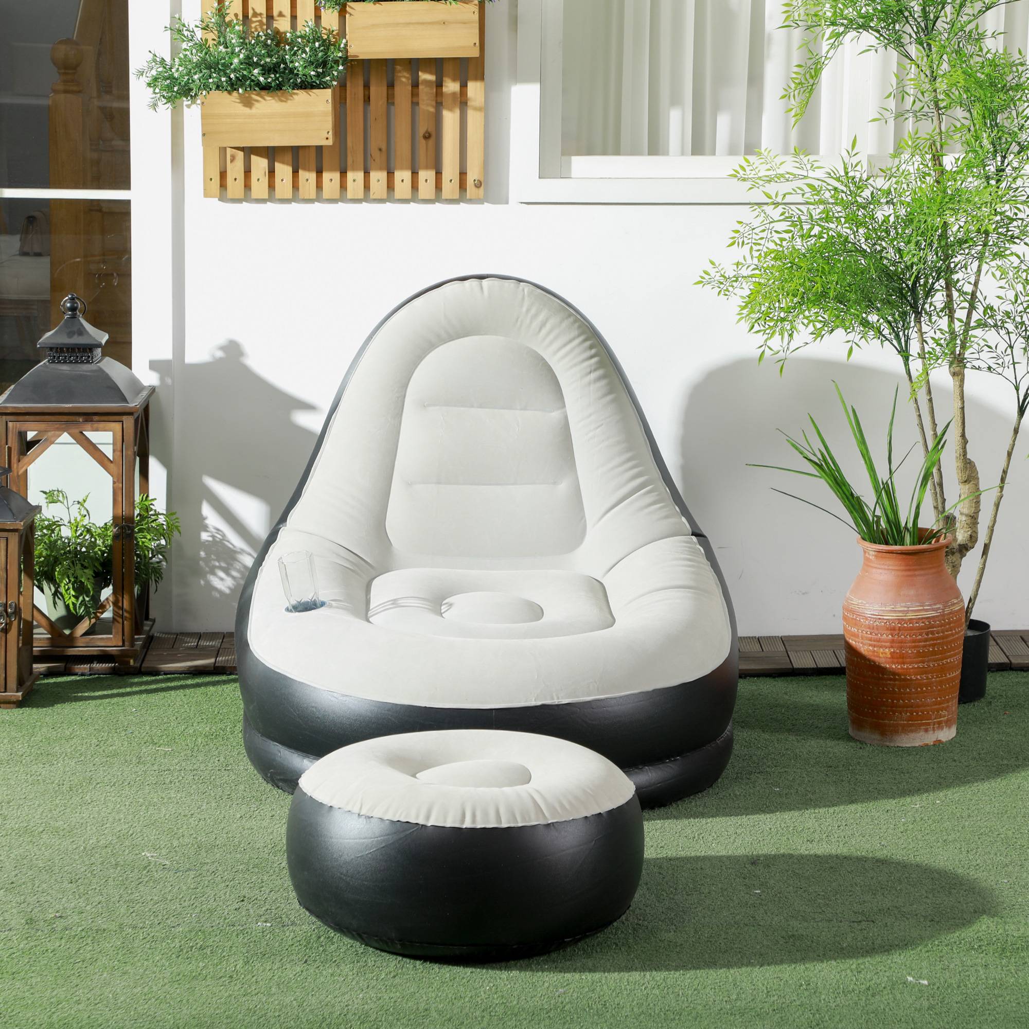Fauteuil gonflable avec repose-pieds plastique gris et noir 125 x 100 x 87 cm - PANGIVO - Image 4