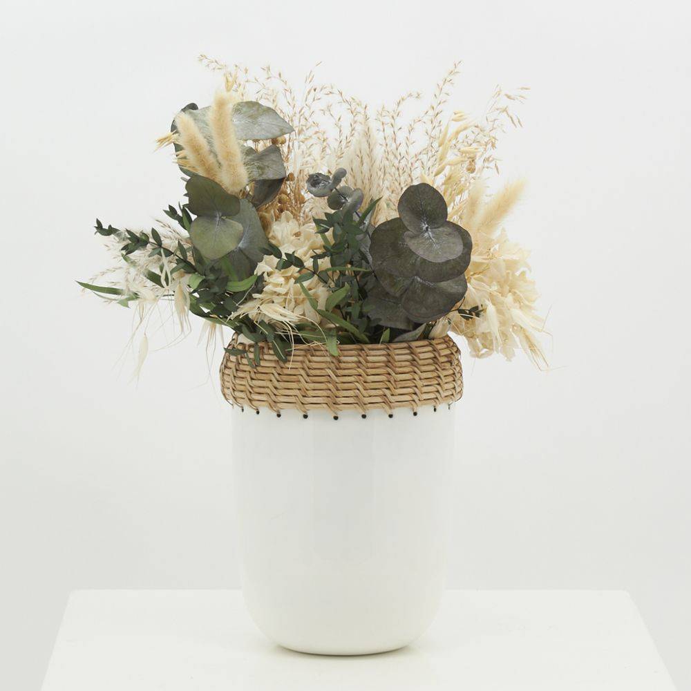 Aubry Gaspard - Vase en métal blanc et rotin Petit modèle - Imagen 2