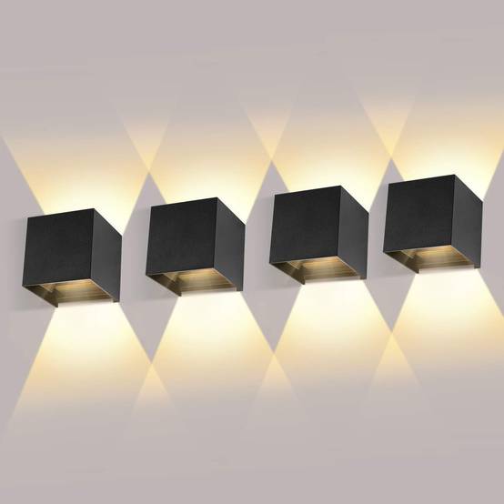 8 in 1 - Lot de 4 appliques murales LED extérieures 12 W, 3000 K, IP65, angle réglable - Image 1