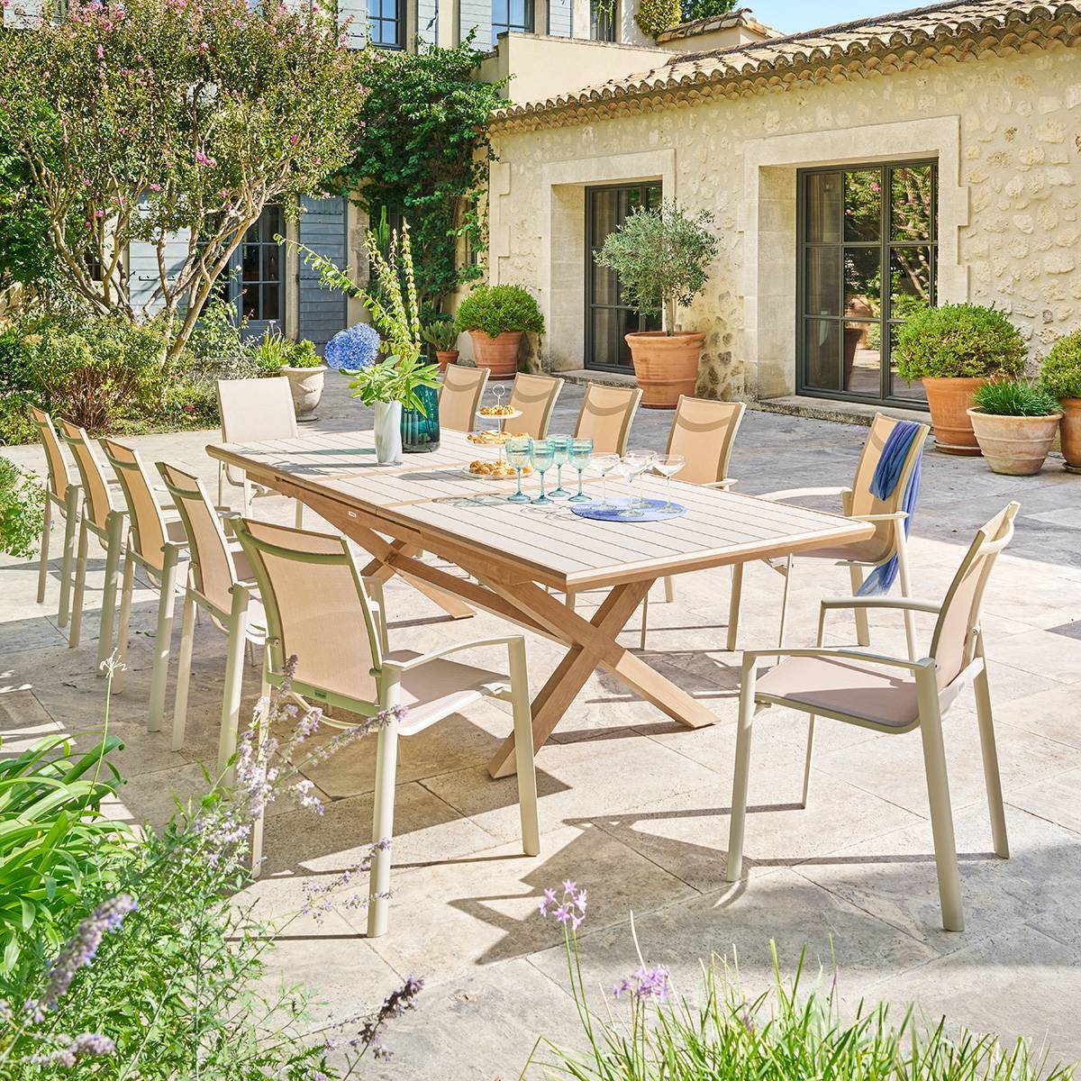 Hesperide - Table de jardin 12 places Axiome extensible argile - Hespéride - Image 1