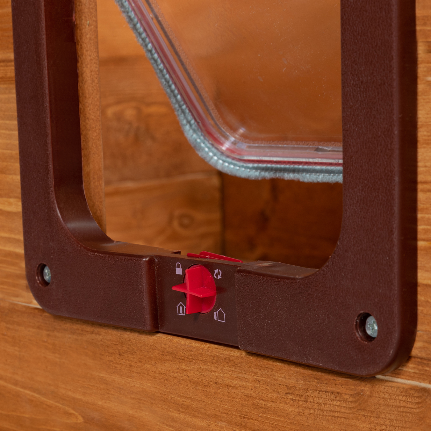 Niche autochauffante en bois pour chat avec porte et fenêtre - Image 5