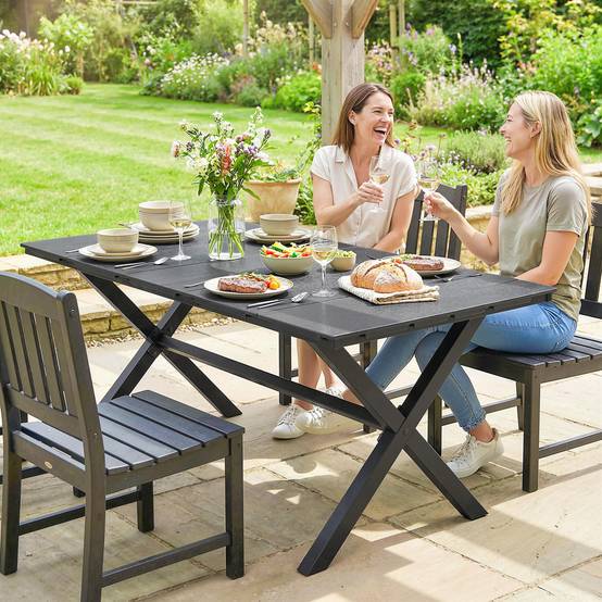 Table de jardin métal et HDPE avec plateau à lattes pour 6 personnes noir - ComfortXL Outdoor Living - Image 9