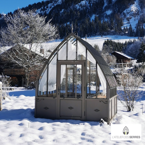 15m²  -  Serre en tuile de verre à l'ancienne - Eugénie Soubassement - Aluminium - 15m² - Gris sable - L'atelier Des Serres - Imagen 4
