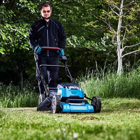 Tondeuse auto-tractée 36V 36V (2X18V LXT) - MAKITA - avec 4 batteries 18V 5.0Ah - DLM532PT4 - Image 7