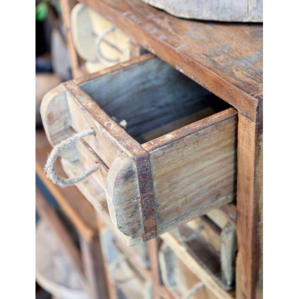 Chemin De Campagne - Commode 18 tiroirs en bois recyclé antique marron 39 x 34 x 122 cm Chemin de campagne - Imagen 3