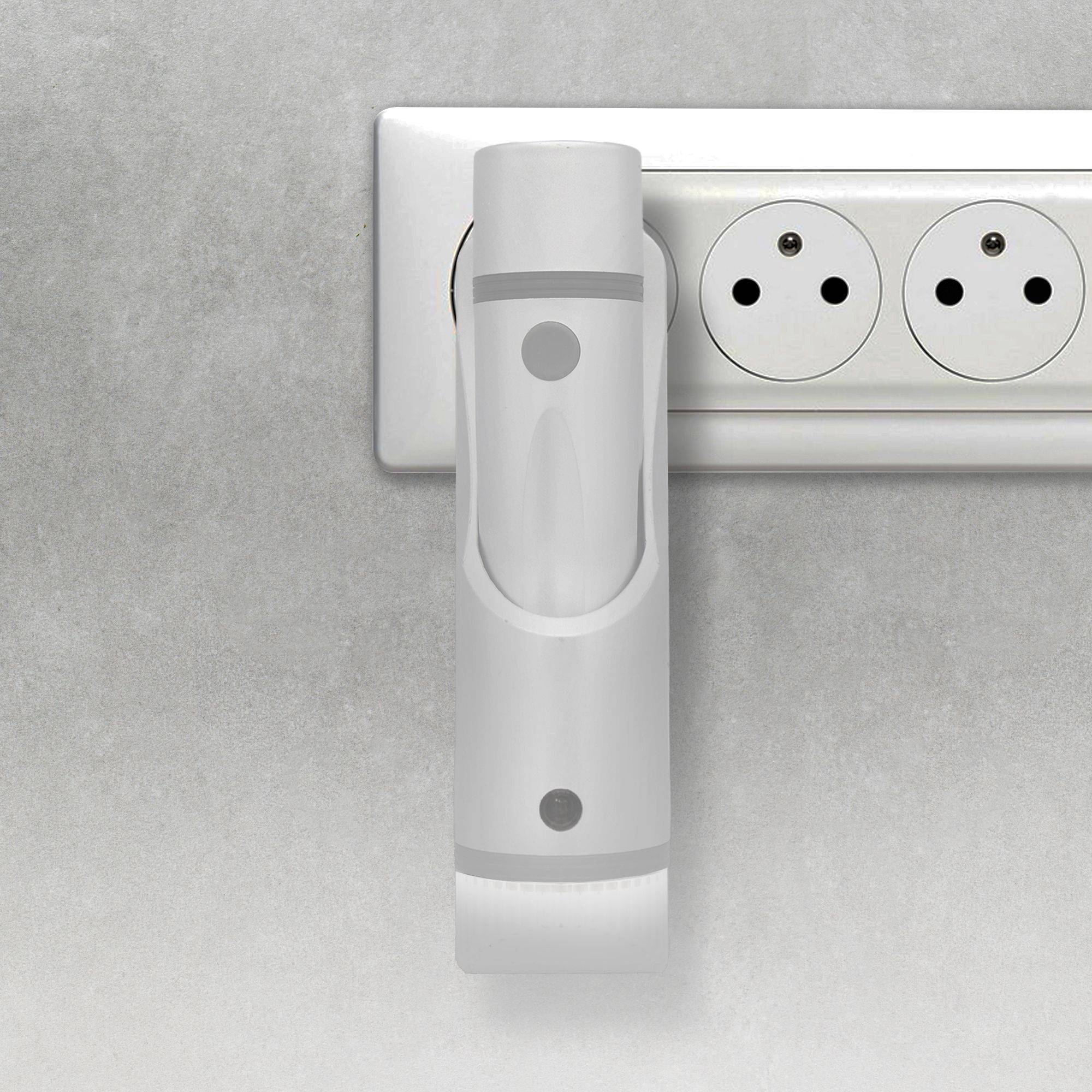 Lampe Torche FISHTEC Veilleuse - Détecteur de Mouvements - Rechargeable - Image 2