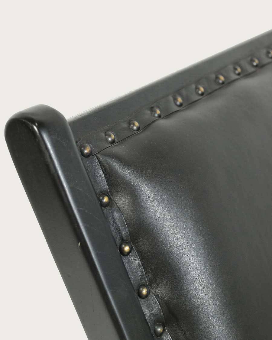 Safran - Fauteuil lounge en teck et cuir noir - UNIQKA - Imagen 4