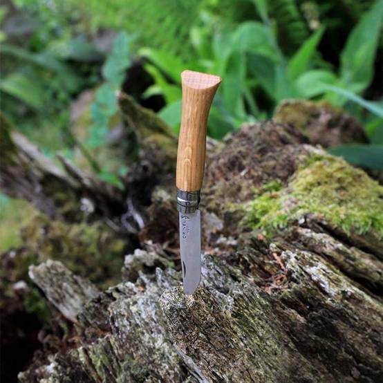 Opinel - Couteau n°8 en chêne avec lame inox 2021 - Image 5