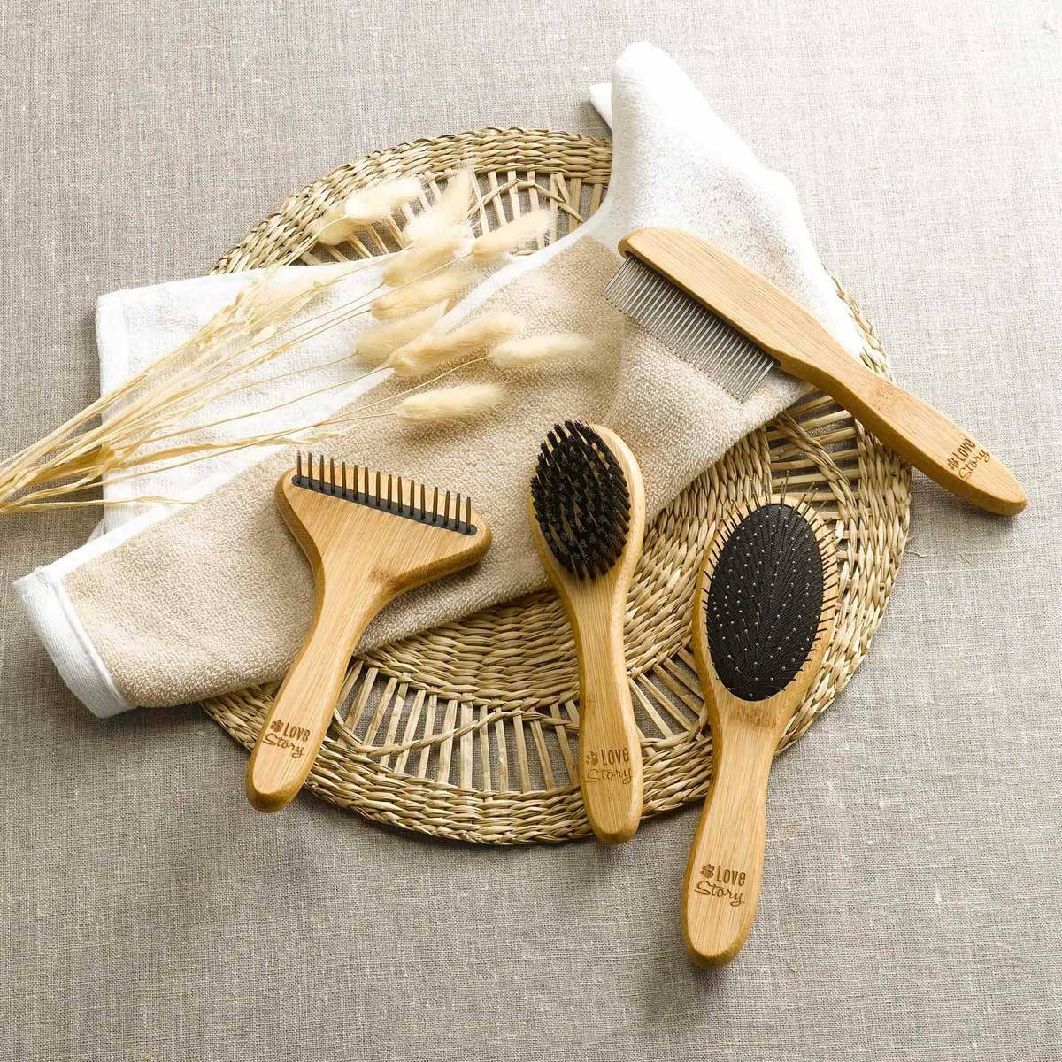 Love Story - Brosse de Toilettage Bambou "Poils Doux" 22cm Naturel - Image 3