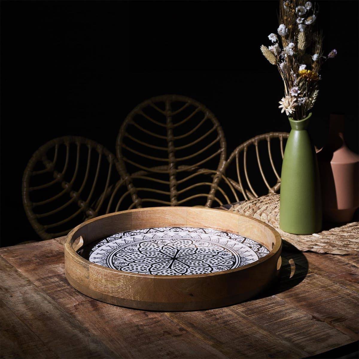 Plateau rond en bois de manguier avec motif mandala noir (Ø35cm) - MANGO - Image 7