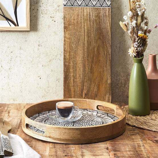 Plateau rond en bois de manguier avec motif mandala noir (Ø35cm) - MANGO - Image 3