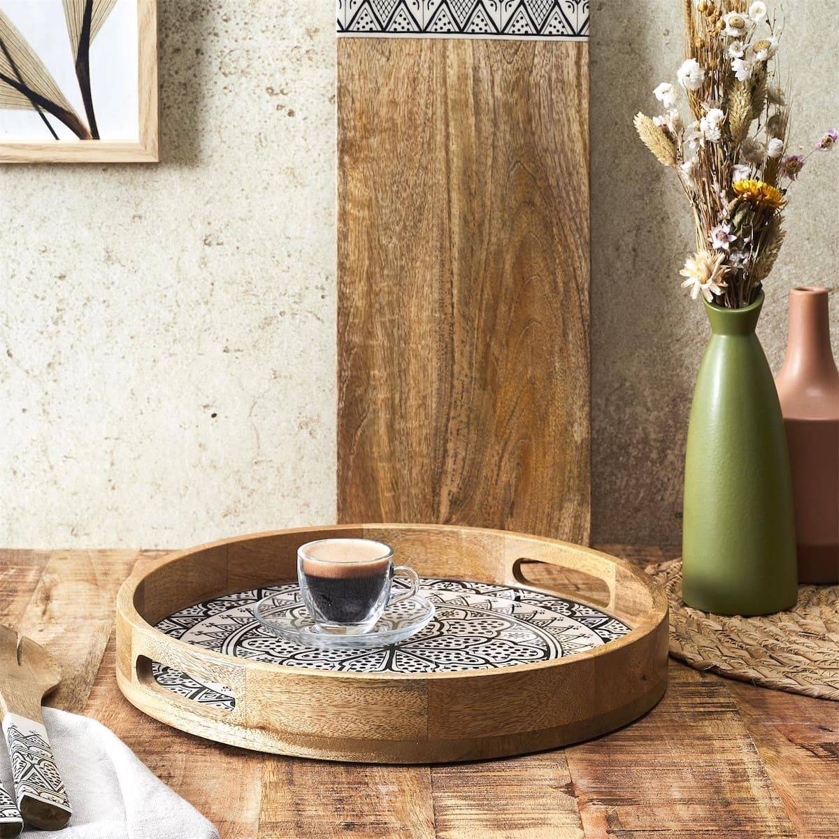 Plateau rond en bois de manguier avec motif mandala noir (Ø35cm) - MANGO - Image 3