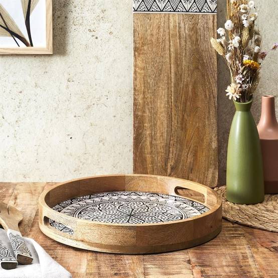 Plateau rond en bois de manguier avec motif mandala noir (Ø35cm) - MANGO - Image 2