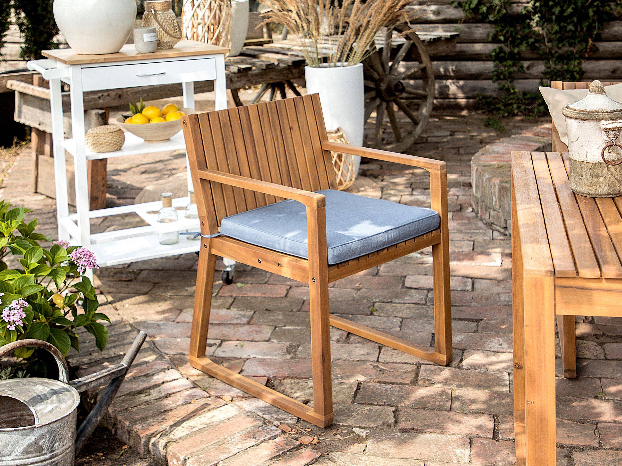 Beliani - Coussin d'Assise pour Chaise de Jardin 46 x 46 cm en Tissu Imperméable Bleu Beliani - Imagen 2