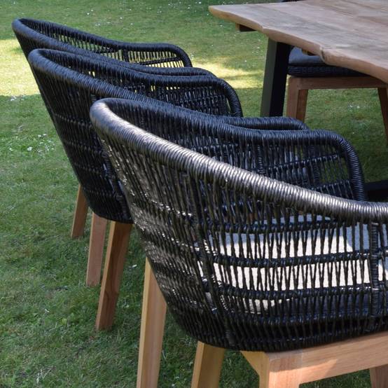 Fauteuil en résine tressée noire Lounge avec coussin - Gecko Jardin - Image 4