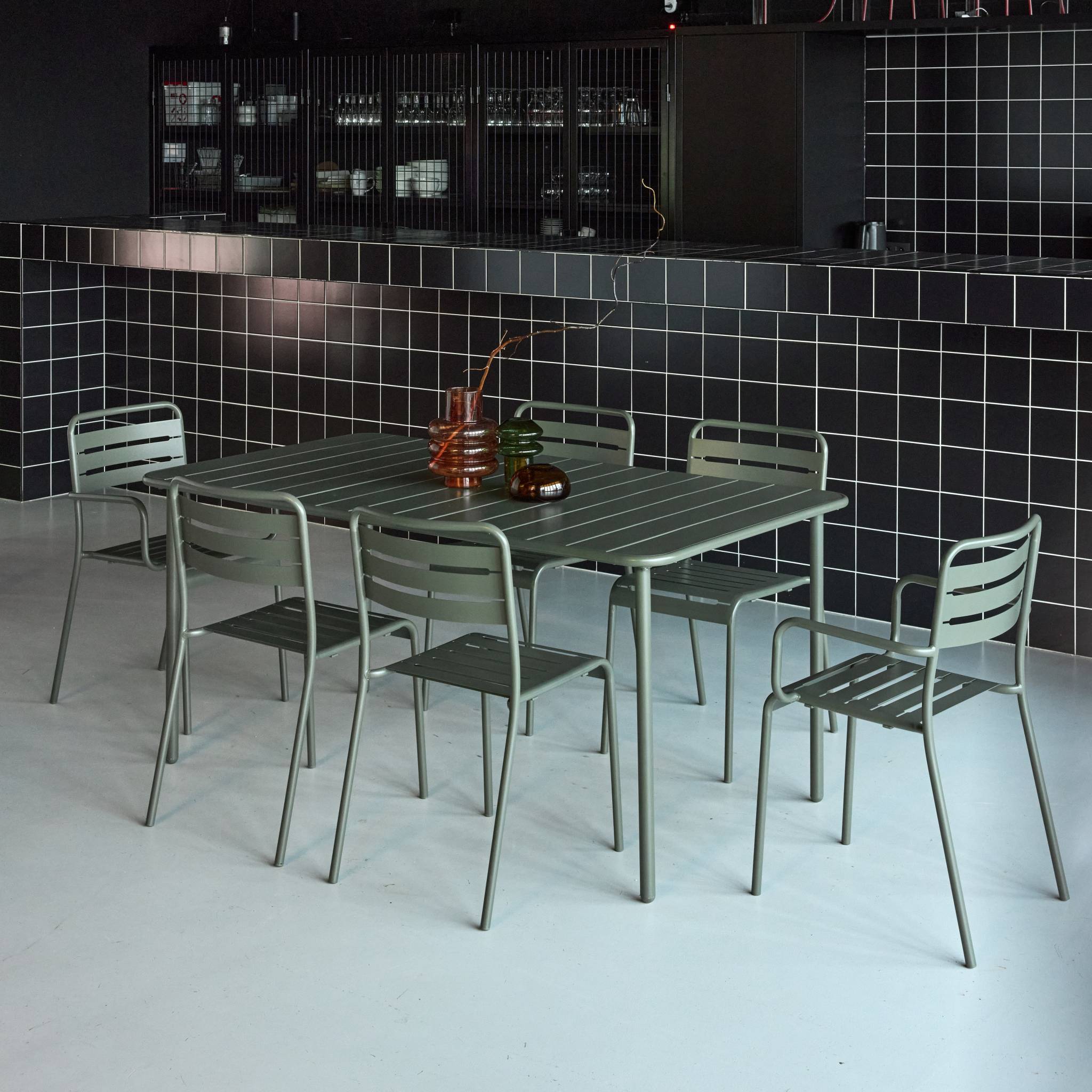 sweeek - Table de jardin métal + 6 assises kaki. acier traitement anti rouille | sweeek - Image 4