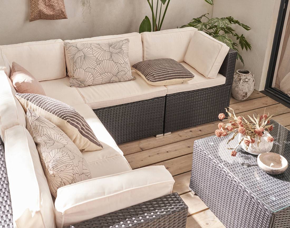 Best Mobilier - Cairns - salon bas de jardin 5 places - résine tressée noire et coussins beiges - Best Mobilier - Imagen 3