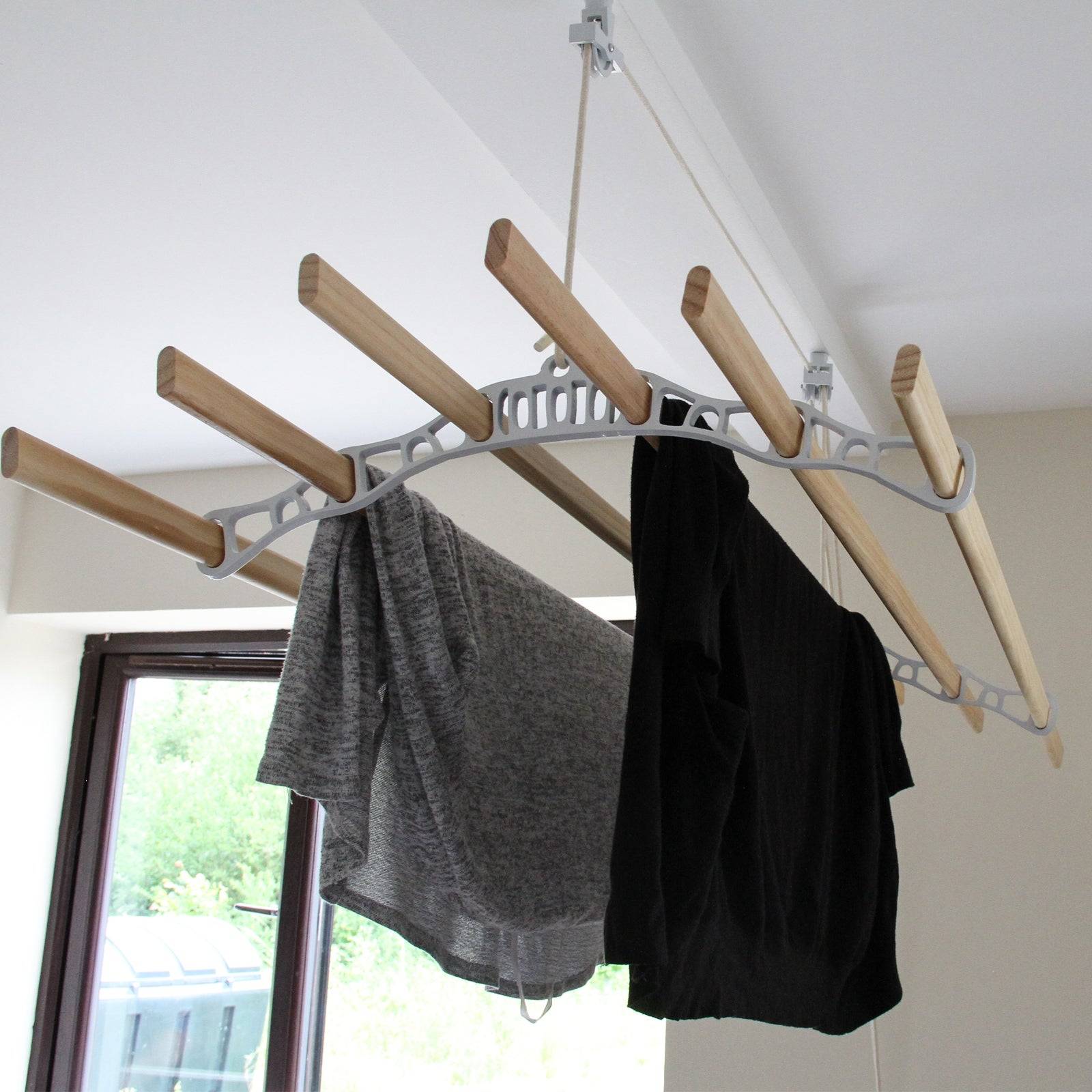 Monstershop - Etendoir à Linge Suspendu de 1,4 Mètre - Poulie Blanc - Imagen 2