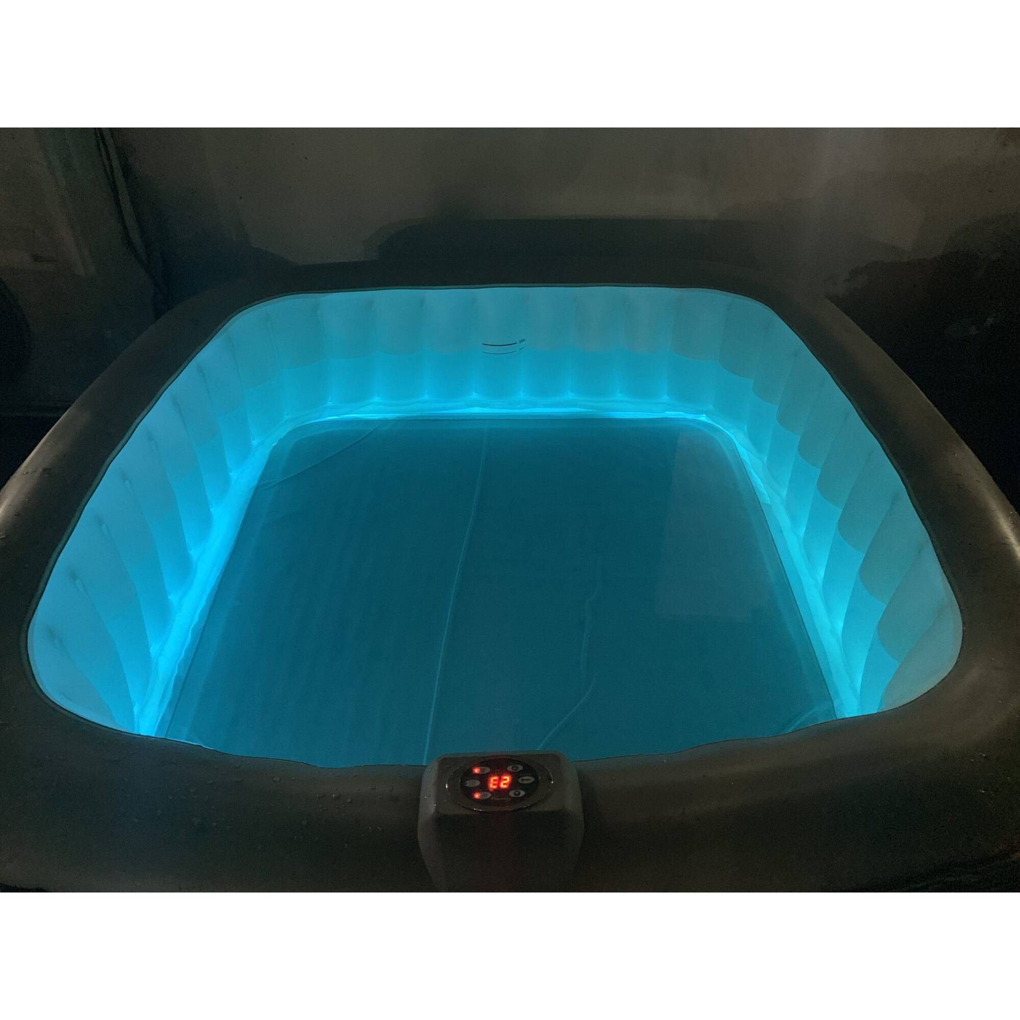 Spa gonflable 4 places carré - Sunspa - Bandeau LED inclus - Dimensions : 155 x 155 cm - Imagen 2