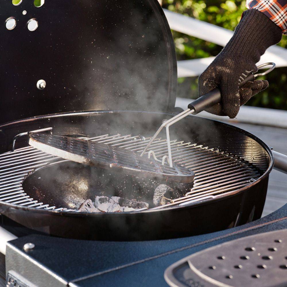 Weber - Poignée pour grille de saisie Gourmet Barbecue System (GBS) - Image 3