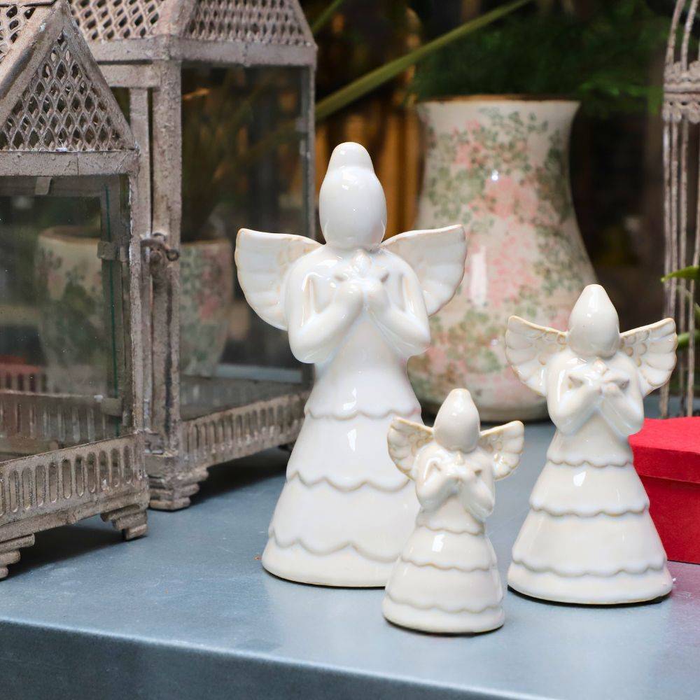 Chemin De Campagne - Statue statuette sculpture déco ange Noël céramique blanche 19cm Chemin de campagne - Imagen 3