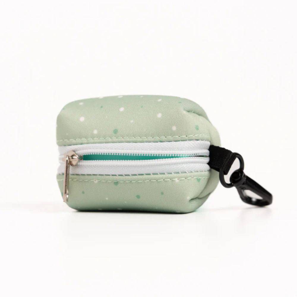 Distributeur de sacs à crottes (rouleau inclus) - Vert Pastel – On se la Pet - Image 2