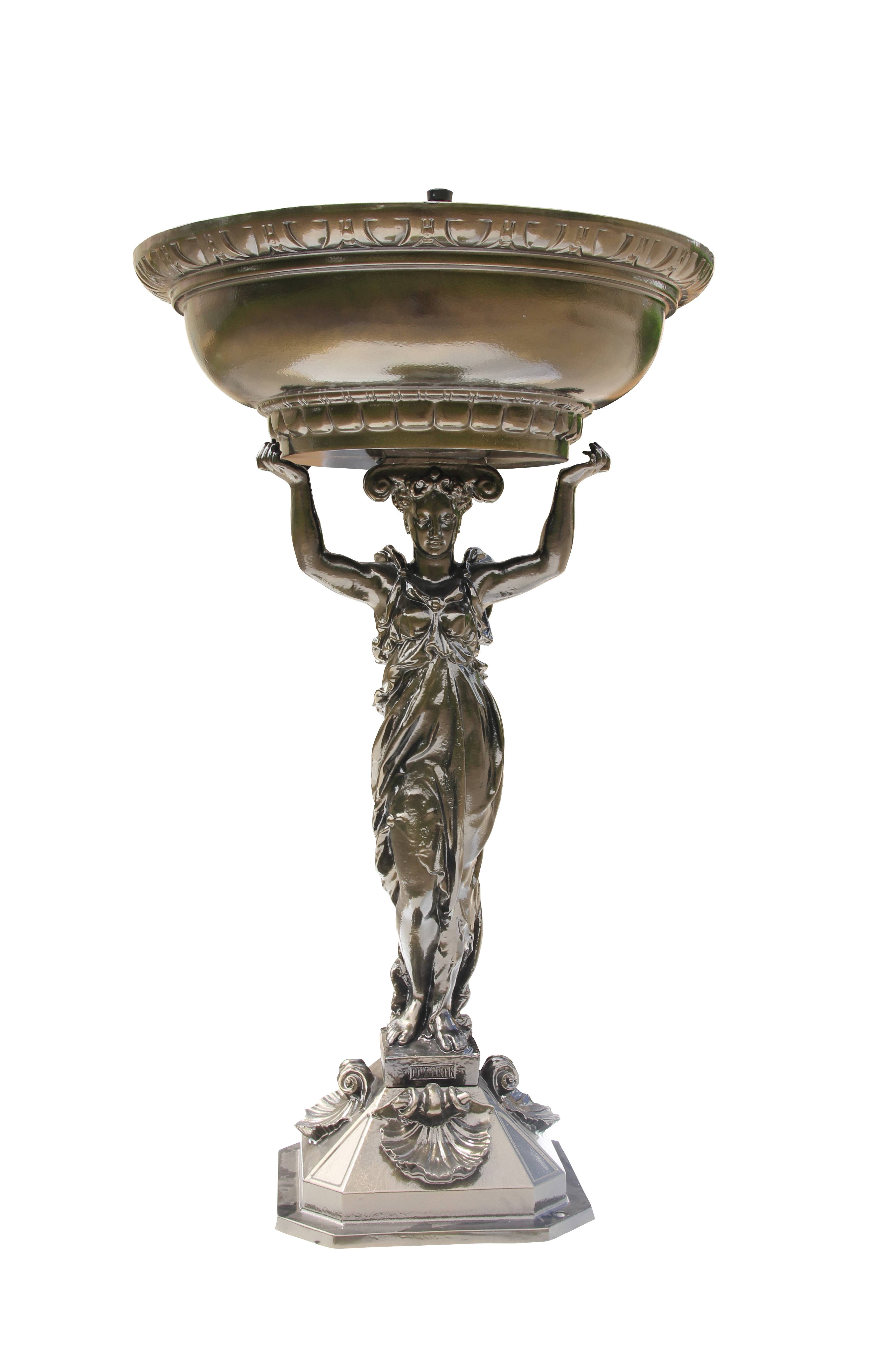 Fontaine cariatide vieux bronze H. 107cm X L. 65cm, Dommartin - Image 1