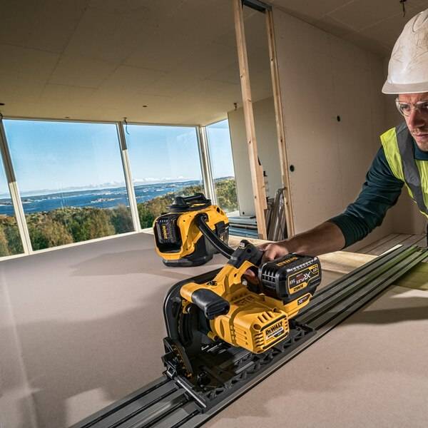 Scie circulaire plongeante DEWALT 54V XR FLEXVOLT - Sans batterie, ni chargeur - DCS520NT - Image 3
