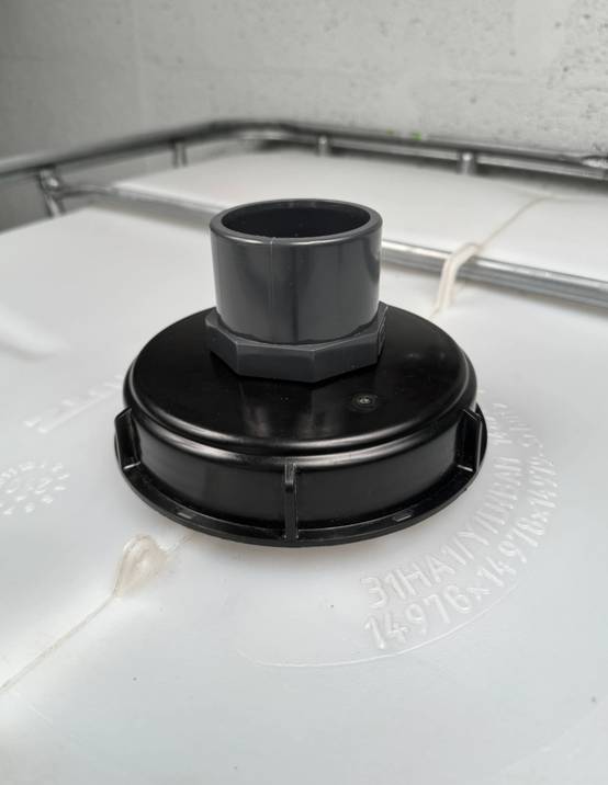 Couvercle de cuve eau 1000L Diamètre 150 mm + Prise PVC 63/75 - Image 2